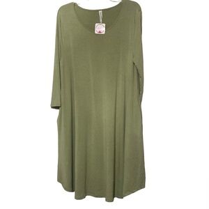 Olive Tee dress with pockets